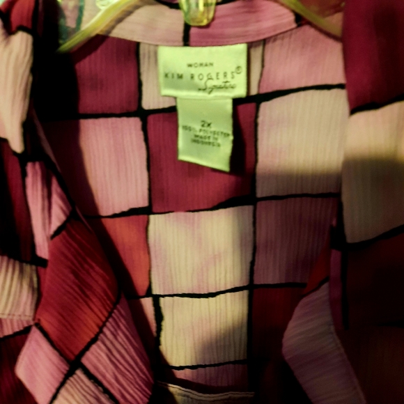 Kim Rogers Pink Purple Square Pattern Built In Tank Button Down Top 2x - Picture 4 of 7